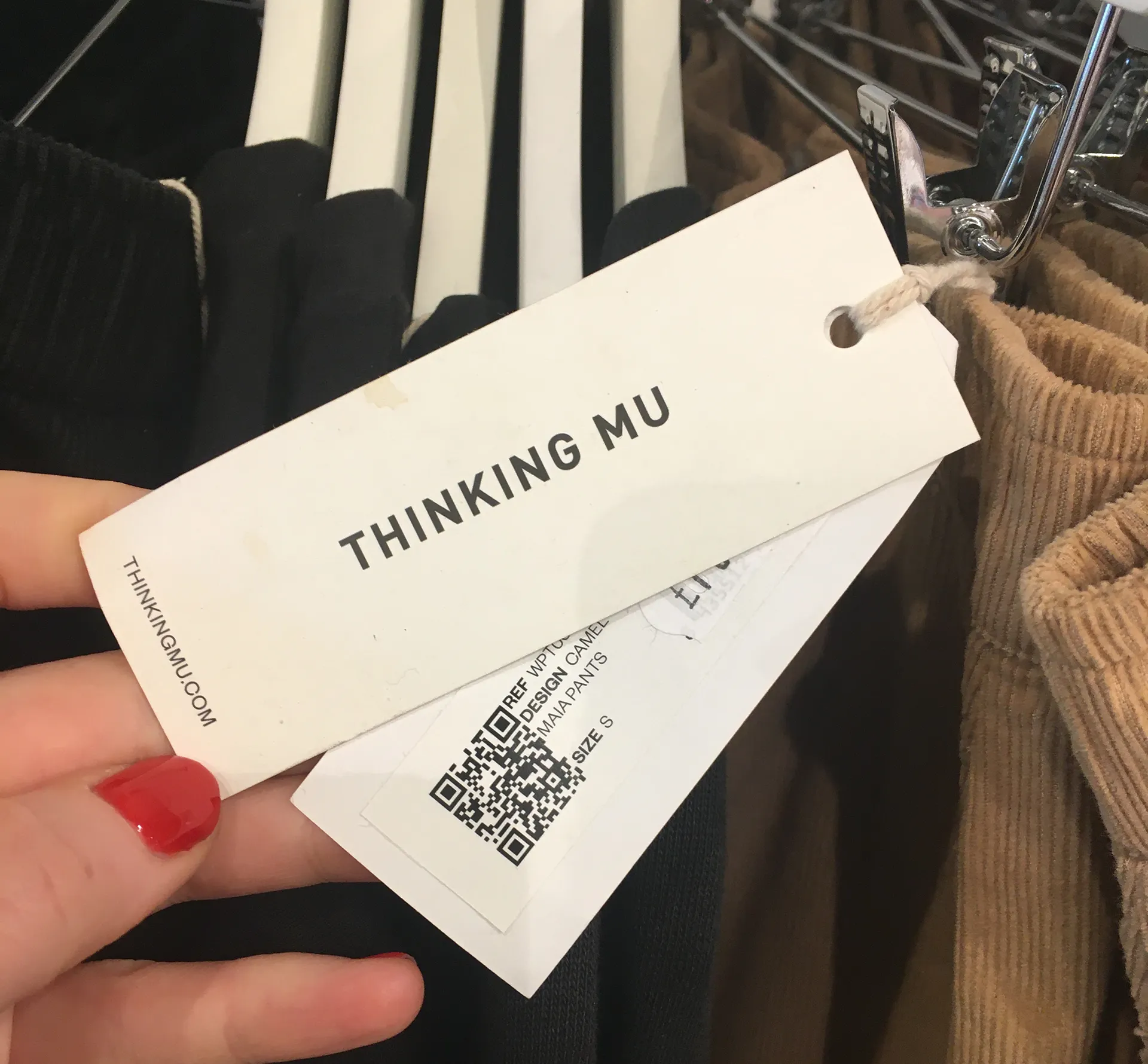 Thinking MU clothes tag featured by Rodd